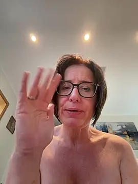 JulieEroticDressn Live XXX chat