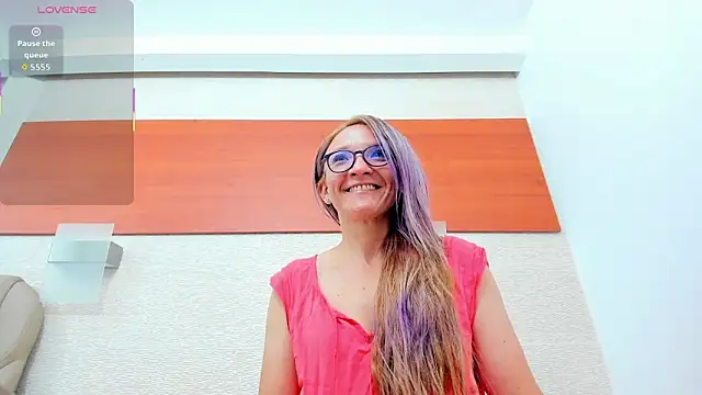 maddy_cartter élő XXX-chatje