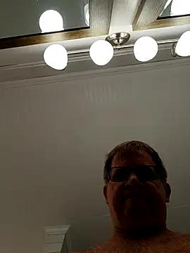 Chat XXX en directo de J83560Jason