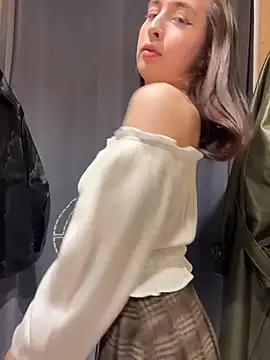 Holly_Play's Live XXX Chat