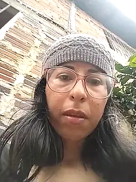 MirandaSingle 现场XXX聊天