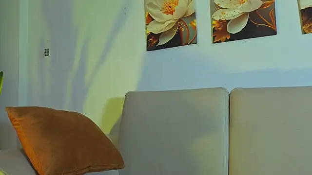 Онлайн чат XXX Viioletcollins