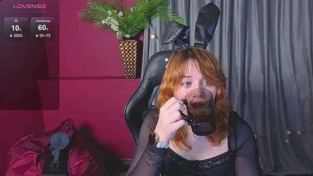 Онлайн чат XXX ElizabethRedWings