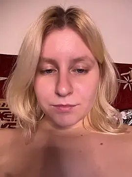 Онлайн чат XXX Flora_SecretLife