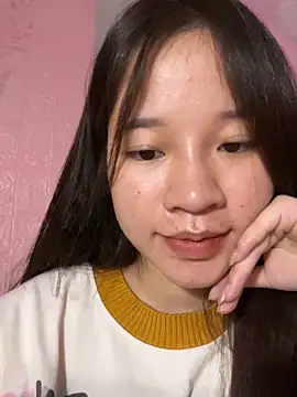 Nude-xx1 élő XXX-chatje