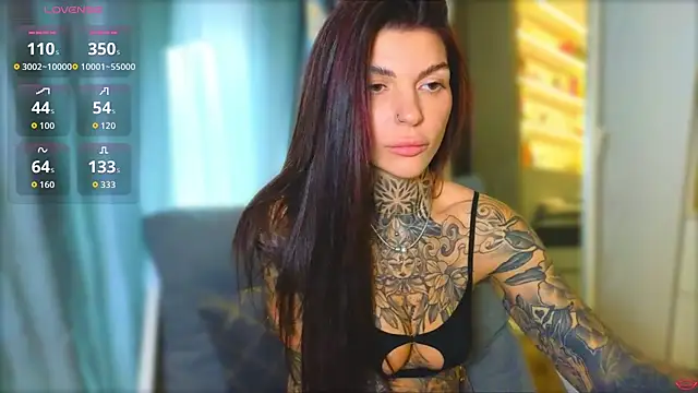 tattooedBabyy 在線直播表演