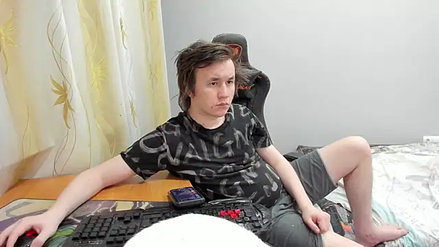 Вебкам-шоу iliaskrislove