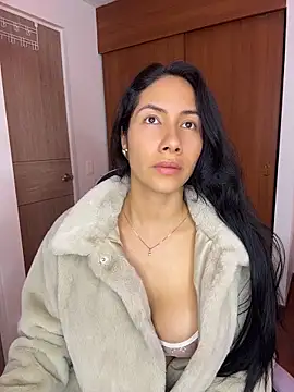 ArianaReynoldss Chat XXX in diretta