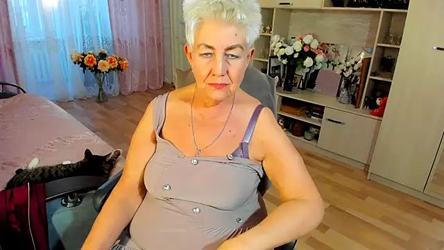 HotandMature Show in webcam