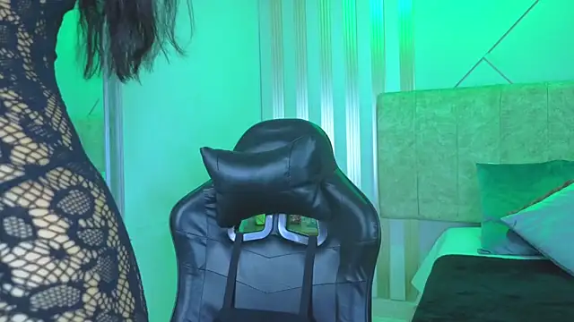 j_belle_ Chat XXX in diretta