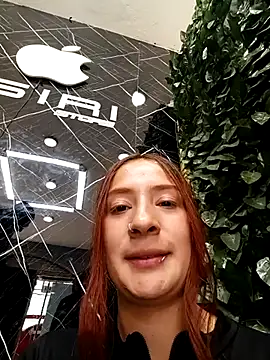 Samyra_Biker12 – Live XXX-chat