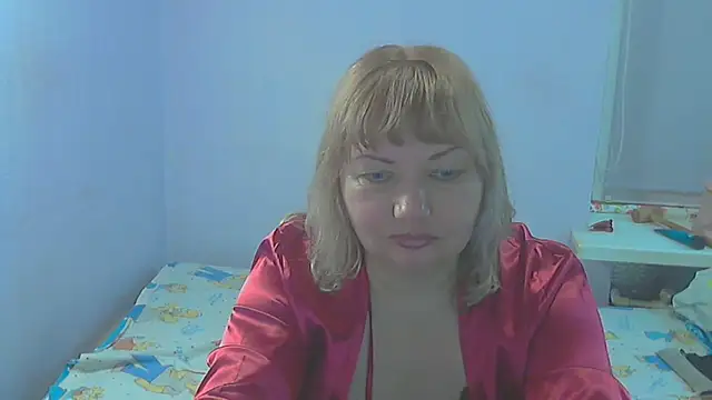 Lusi-777 Chat XXX in diretta
