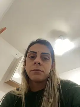 sabrinaneves 即時 XXX 聊天