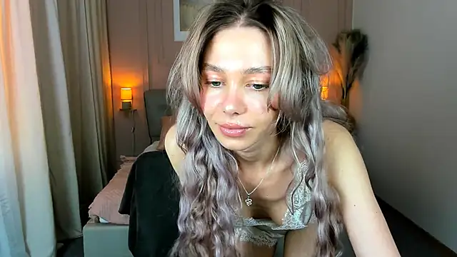 Živý XXX chat LuluAlis