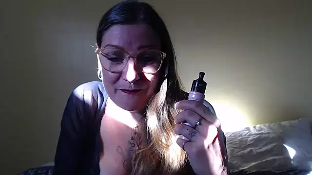 Chat +18 de MaitresseGwene ao vivo