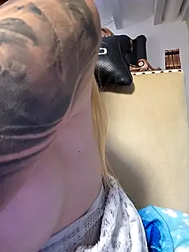 kylie_blck 即時 XXX 聊天