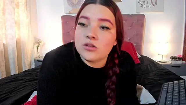 CelessteRedds 即時 XXX 聊天