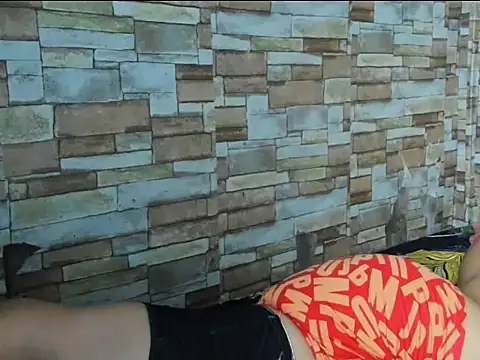 manilafoxts 现场聊天室