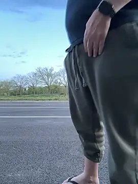 Groscul6938 现场聊天室