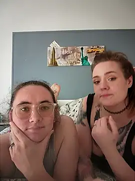 AndHerXO's Webcam Show