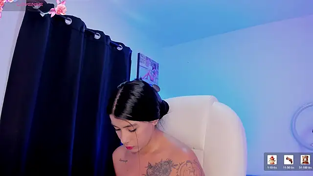 SelenaStonnen Live XXX chat