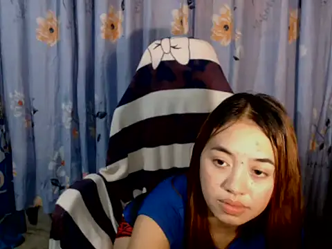 urlover_mae26 Live XXX Chat