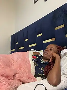 Dellah27 live XXX chat