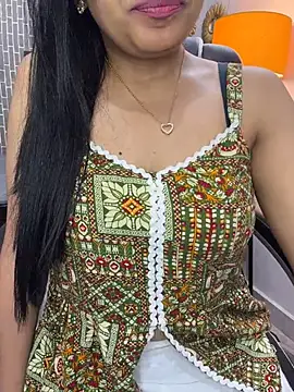 escape_with_meのライブXXXチャット