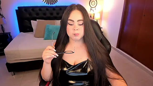 Chat XXX en directo de LolaVillalobos