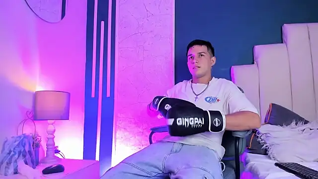 Онлайн чат XXX Jean_Jagger