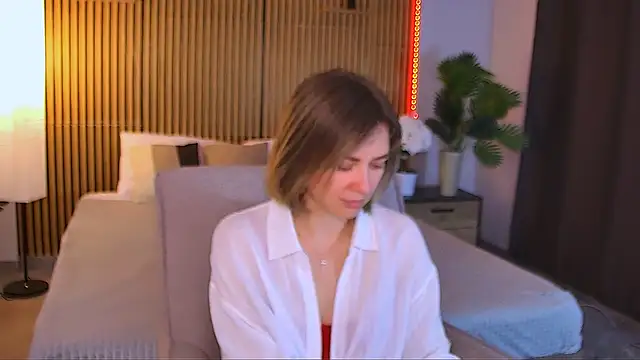 دردشة EmeraldGlow الجنسية المباشرة