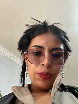 Czat XXX na żywo – Astrid--