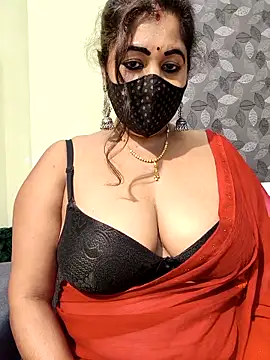 Poly_bhabin Webbikameraesitys