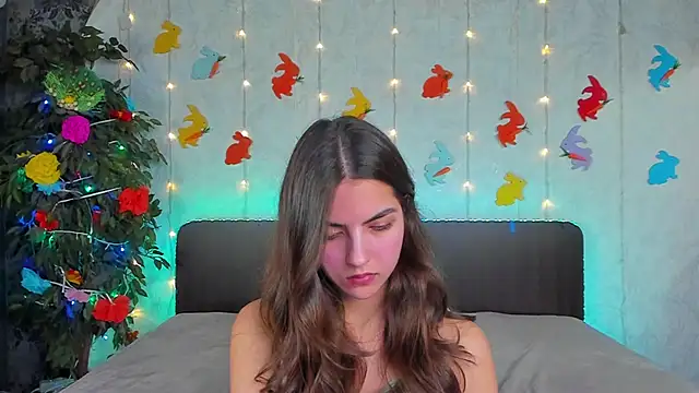 Milana_Crystal_ élő XXX-chatje