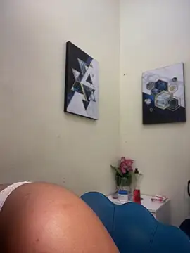 Chatroom XXX en direct de ChristyAddams