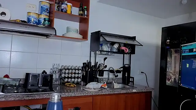 Nicky_sexfire 即時 XXX 聊天