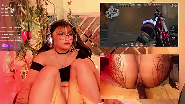 AriaNova_ élő XXX-chatje