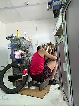 Онлайн чат XXX Paul22cm-