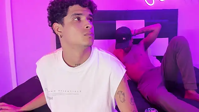 Lucky_boys__X Pertunjukan Webcam