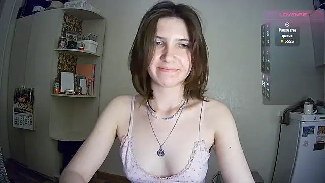 FluffyKisses élő XXX-chatje