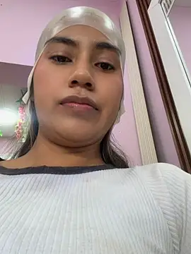 Kimmiebellarie élő XXX-chatje