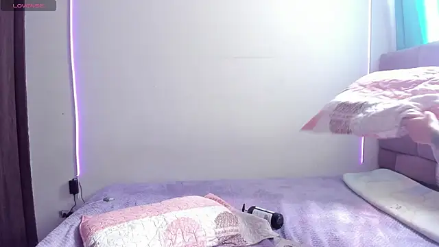 maazikeenxのライブXXXチャット