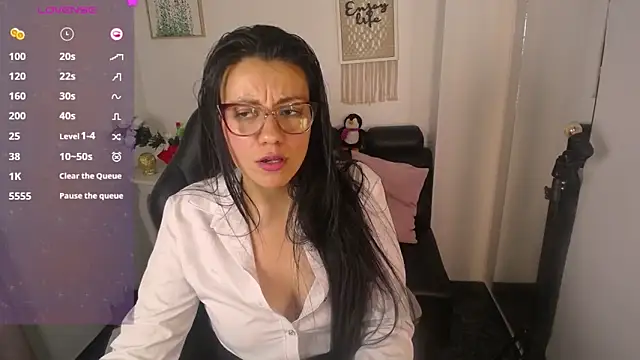 QueenRose94 Live XXX-chat