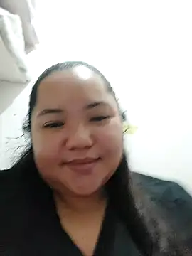 LianaCruzado's Webcam Show