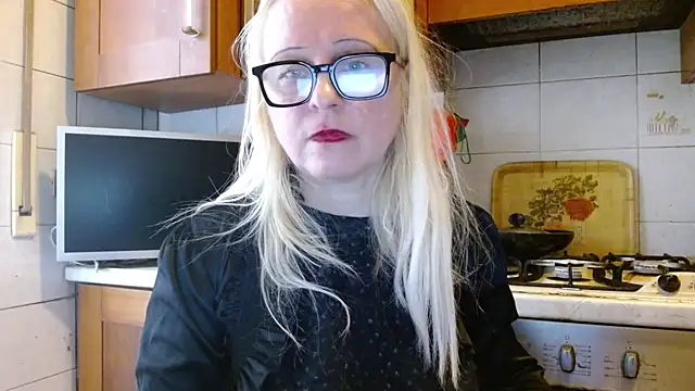 martachatte's Webcam Show