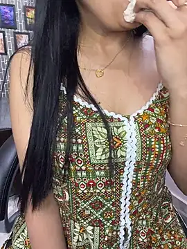 escape_with_me Webcamshow