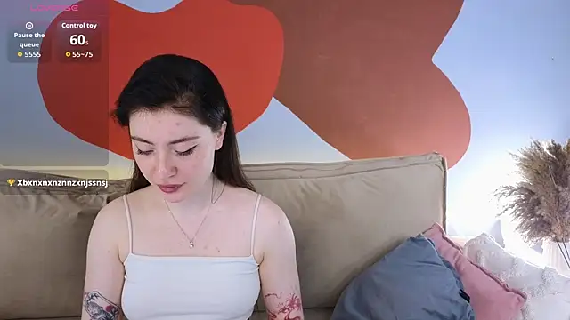 KimiFivePlus élő XXX-chatje