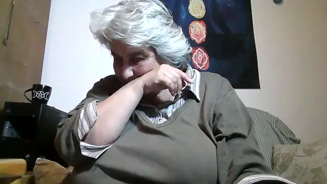 ExquisiteMature Adlı Modelin Canlı XXX Sohbeti