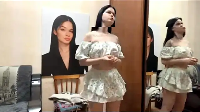 BellaLuxury's Live XXX Chat