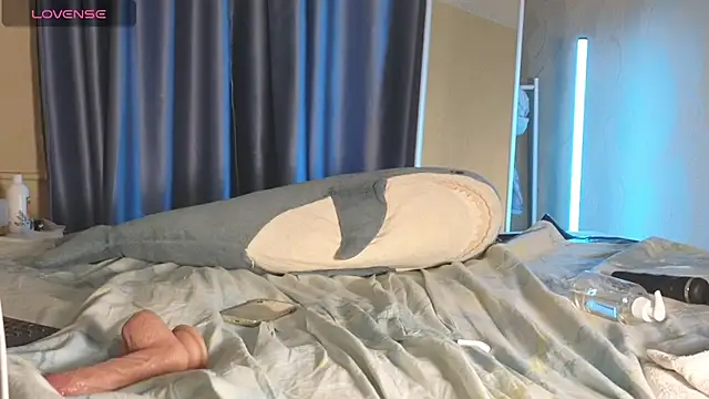 alicekek élő XXX-chatje